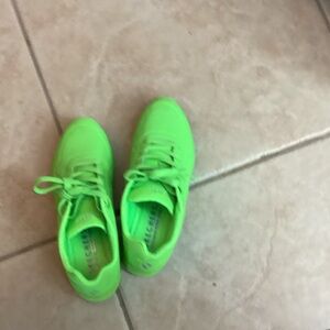 Vibrant Neon Green Women's Sneakers